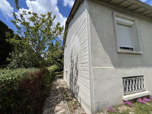 Maison à vendre 140 400 € Melle 5 p 93 m² DPE E