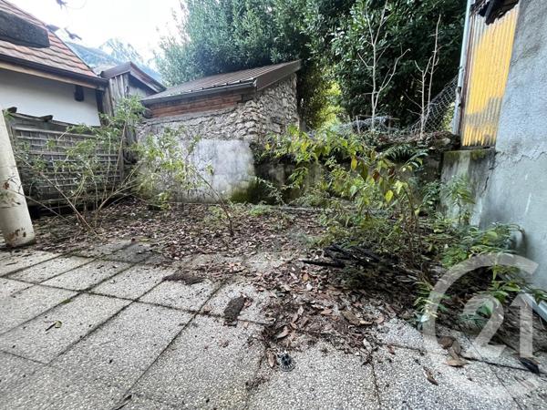 Immeuble à vendre  334 m2 ST GINGOLPH - 74