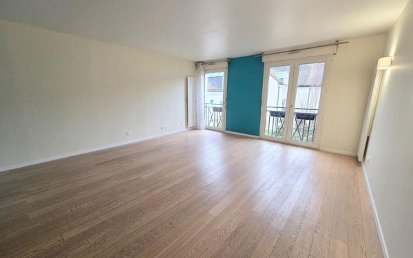 Appartement à vendre    3 pièces • 72,96 m2 Montlhéry