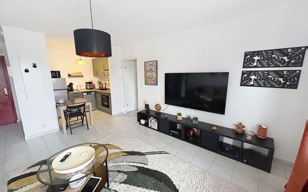 Appartement à vendre    2 pièces • 43 m2 Avignon