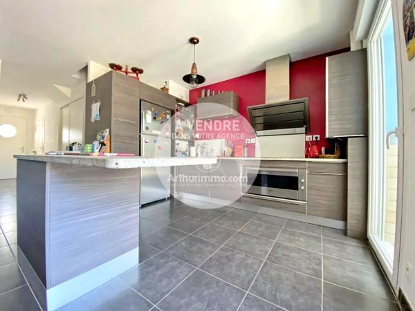 Vente                                                      Maison
                        
                     5 pièces                      95 m2                     à Pornichet