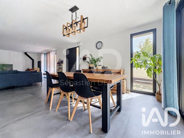 Maison (prestige) à vendre 7 pièces 148 m² Villeneuve-lès-Avignon