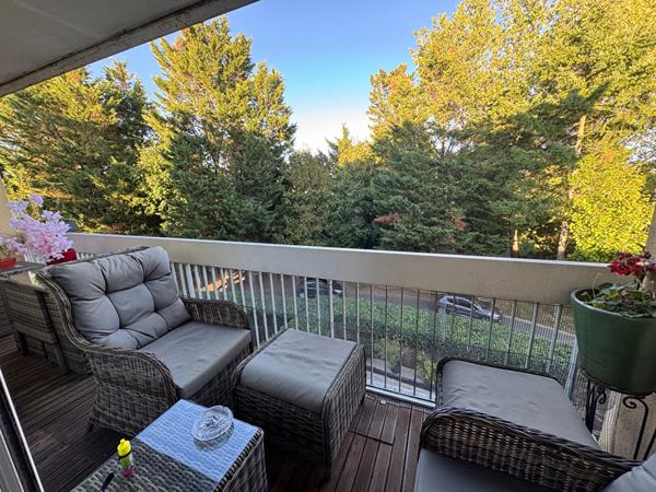 Appartement 5 pièces de 100m² avec cave et parking sous-sol