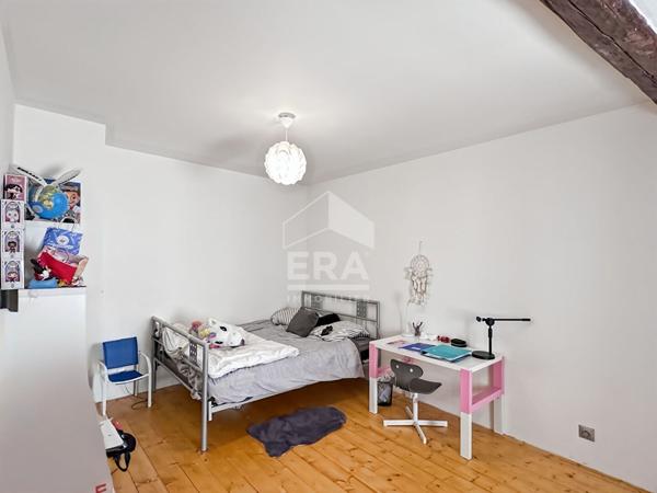 Charmante maison de 6 pièces à Aramon - 225 000 €