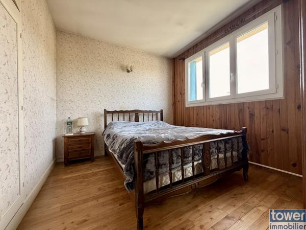 Maison
                                                                                                                                                                                                                                                                                                                        4 pièce(s)                                                                                                                                                                                                          3 chambre(s)                                                                                                                                                                                                          70  m²