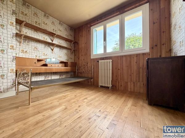 Maison
                                                                                                                                                                                                                                                                                                                        4 pièce(s)                                                                                                                                                                                                          3 chambre(s)                                                                                                                                                                                                          70  m²