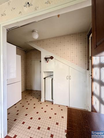 Maison
                                                                                                                                                                                                                                                                                                                        4 pièce(s)                                                                                                                                                                                                          3 chambre(s)                                                                                                                                                                                                          70  m²