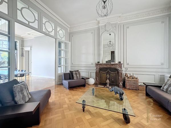 Superbe bourgeoise individuelle secteur privilégié de Croix