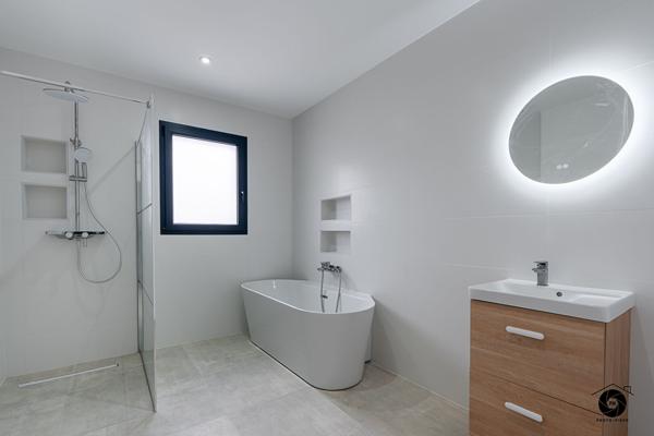 Maison recente de 4 chambres avec jardin et garage a Trelaze