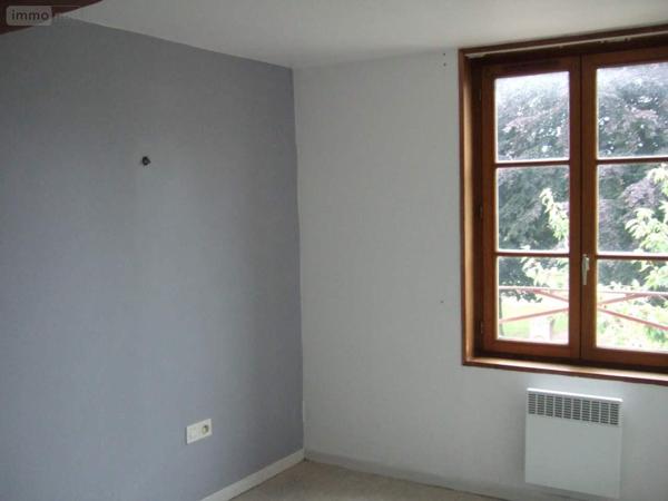 Appartement à louer à Hesdin dans le Pas-de-Calais (62140), ref : 083/2060