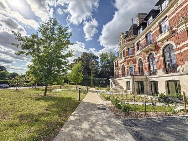 T2 bis réhabilité avec charme dans immeuble de caractère - Hem, secteur prisé