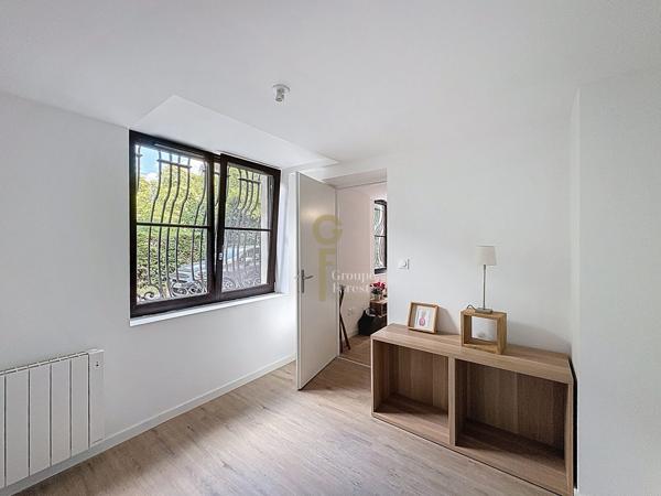 T2 bis réhabilité avec charme dans immeuble de caractère - Hem, secteur prisé