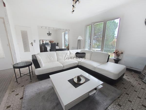 🏡 Maison familiale avec sous-sol aménageable et grand terrain – Saumur (Bagneux)