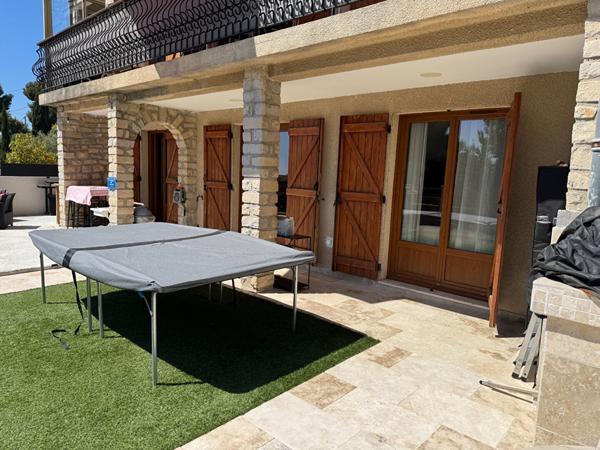 Bandol Appartement T3 en rez de jardin