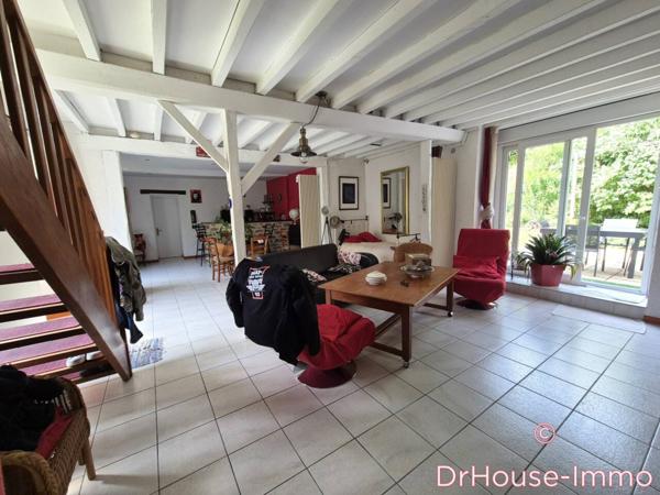 Maison à vendre 10 pièces de 174 m²