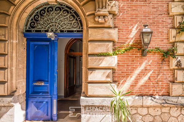 Demeure de caractère avec jardins, au coeur de la ville