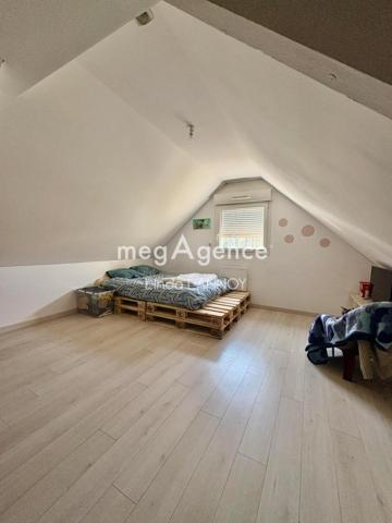 Maison à COULOGNE, 62137 - 4 pièces 130m²