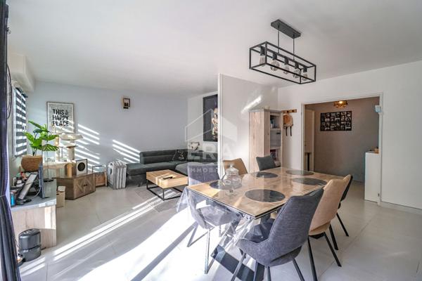 Grand Appartement 5 pièces de 94m2, balcon cave et garage