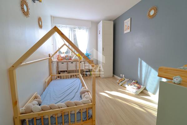 Grand Appartement 5 pièces de 94m2, balcon cave et garage