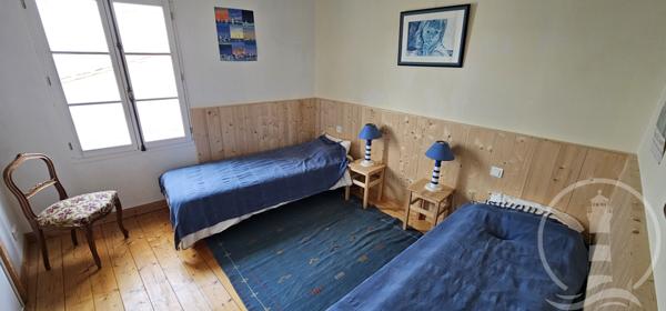 Charme Rétais et Emplacement Privilégié au Cœur d'Ars-en-Ré