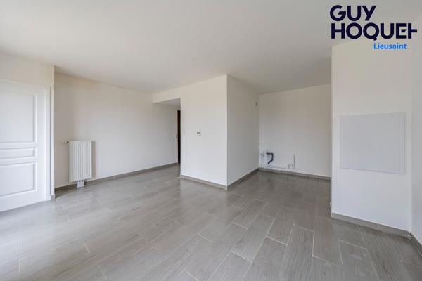 SAINT PIERRE DU PERRAY : appartement 2 pièces (45 m²) à louer