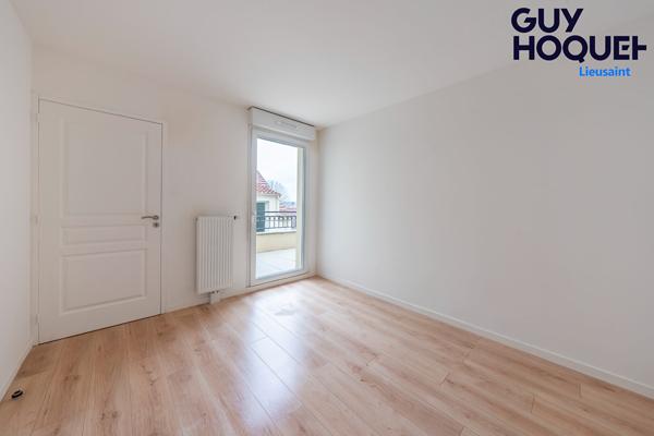 SAINT PIERRE DU PERRAY : appartement 2 pièces (45 m²) à louer
