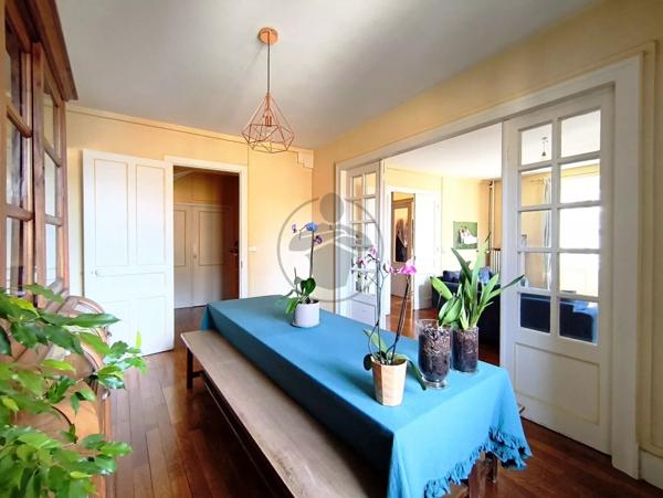 Vente Maison 7 pièces 207 m2 à Rougemont