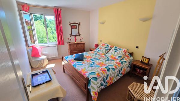Maison à vendre 5 pièces 170 m² Valence-en-Poitou