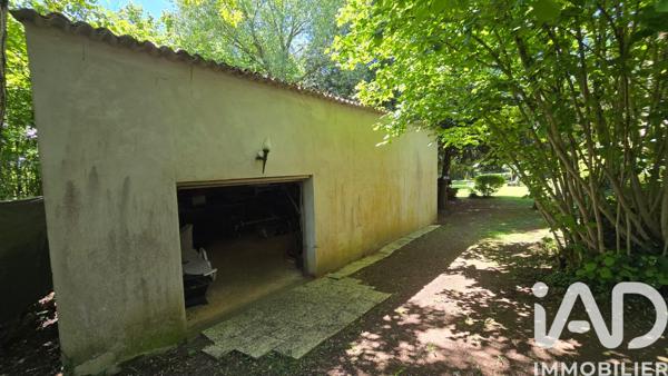 Maison à vendre 5 pièces 170 m² Valence-en-Poitou