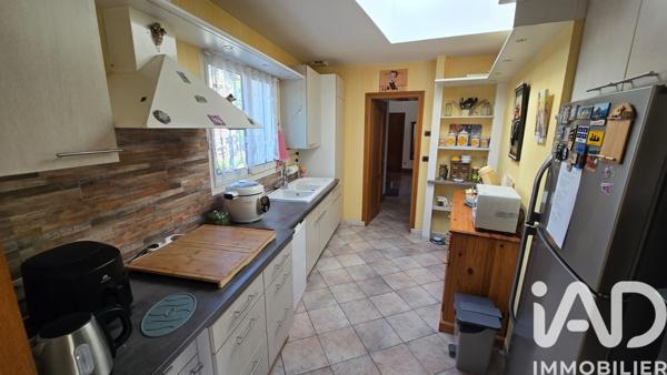 Maison à vendre 5 pièces 170 m² Valence-en-Poitou