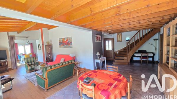 Maison à vendre 5 pièces 170 m² Valence-en-Poitou