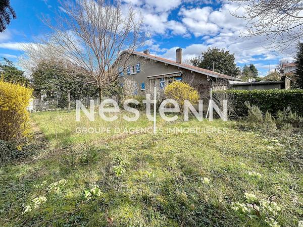 Maison à rénover avec Grenier Garage - 69500 BRON