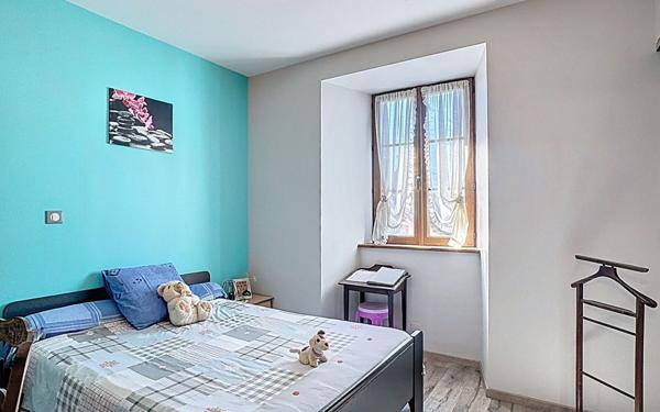 Maison à vendre    4 pièces •  Arvieu