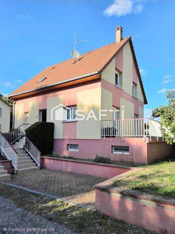 À MULHOUSE quartier DORNACH – MAISON FAMILIALE de 2001 de 125 M² – CALME, TERRASSE, JARDIN ET GARAGE DOUBLE