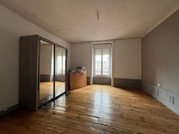 IMMEUBLE avec potentiel AURILLAC (15000)