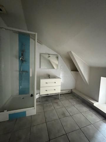 IMMEUBLE avec potentiel AURILLAC (15000)
