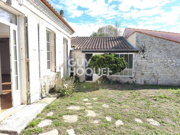 Charmante maison en pierres à St Pierre d'Oléron - 190m² utile - Beau jardin arboré