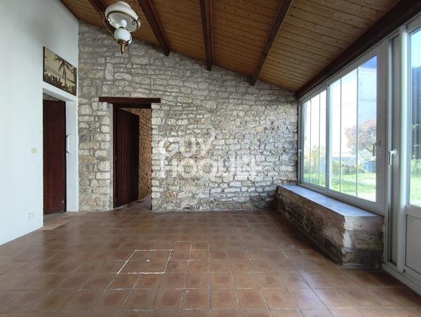 Charmante maison en pierres à St Pierre d'Oléron - 190m² utile - Beau jardin arboré