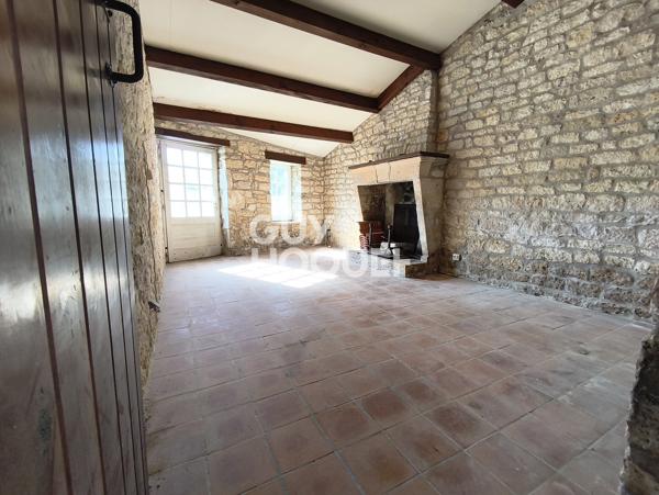 Charmante maison en pierres à St Pierre d'Oléron - 190m² utile - Beau jardin arboré