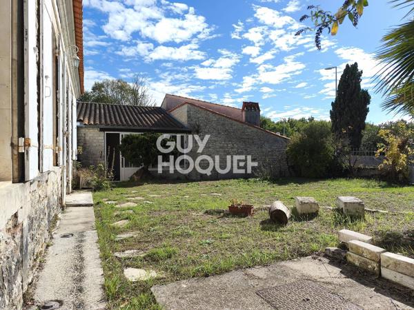 Charmante maison en pierres à St Pierre d'Oléron - 190m² utile - Beau jardin arboré