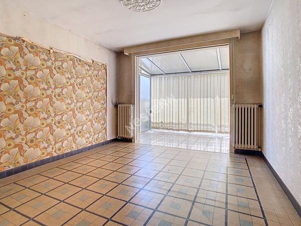 NANTES ROND-POINT DE VANNES / Maison 4 pièces 3 chambres 76m², petit jardin, deux garages