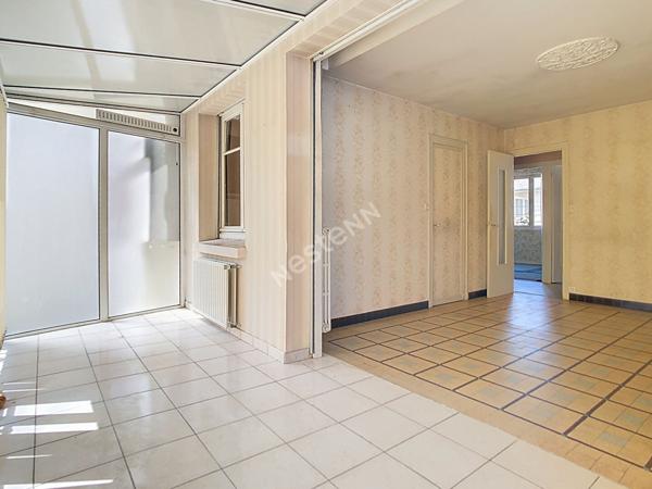 NANTES ROND-POINT DE VANNES / Maison 4 pièces 3 chambres 76m², petit jardin, deux garages