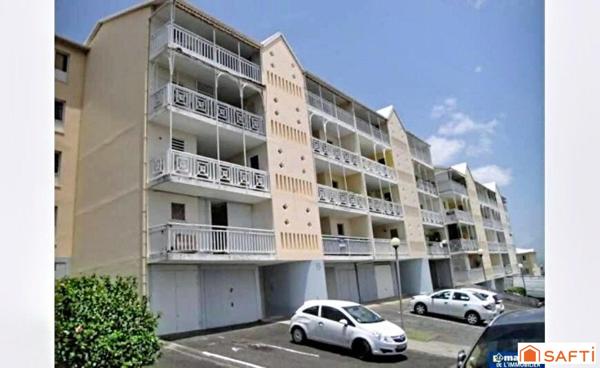 Appartement T2 avec vue imprenable sur la baie de Fort-de-France