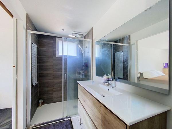 Maison Feneu 6 pièce(s) 136 m2