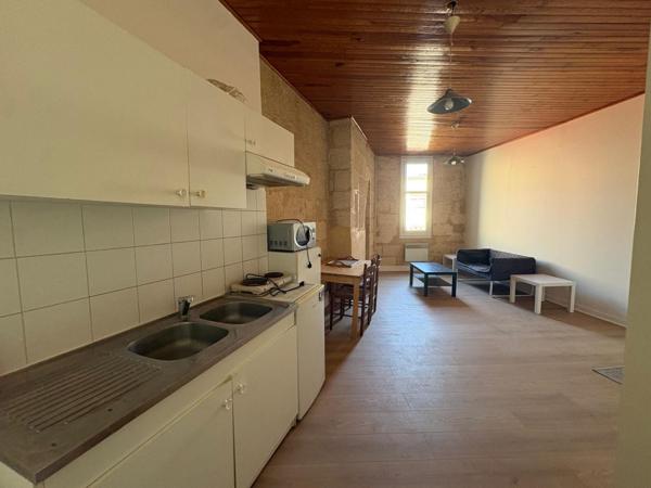 Appartement Bordeaux - 2 pièce(s) - 35.45 m2 , Bordeaux