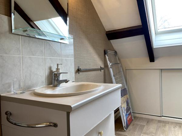 Colocation APPARTEMENT MEUBLÉ À LOUER