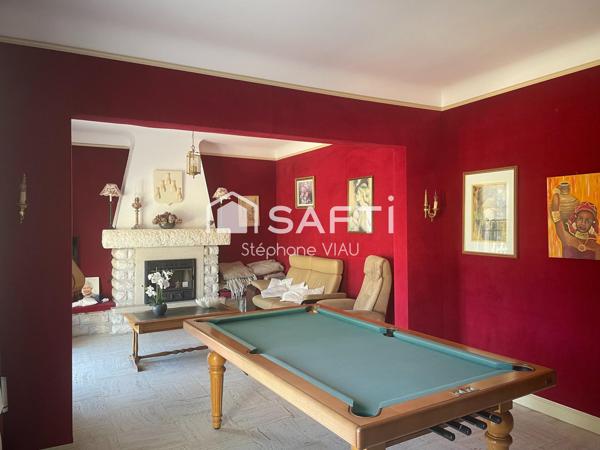 Très bel ensemble avec cette maison de plus de 180M2