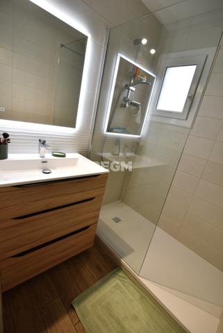 Noyers-Bocage (14210) Maison 4 chambres de 104m² avec Véranda · Quartier Noyers-Bocage Centre