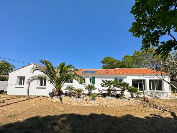 Maison en lisière de forêt