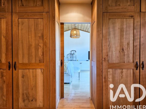 Maison à vendre 8 pièces 274,42 m² Rochechouart